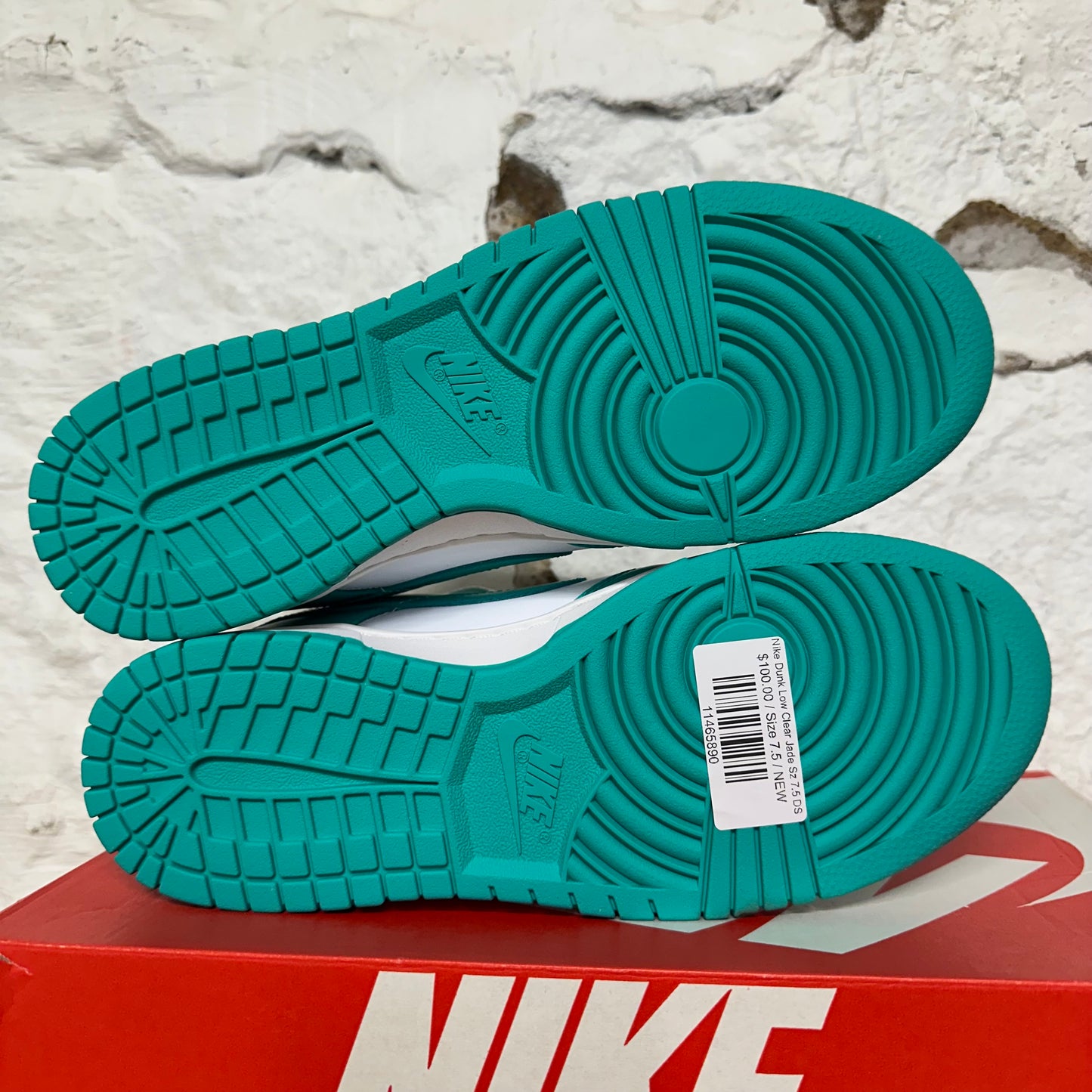 Nike Dunk Low Clear Jade Sz 7.5 DS