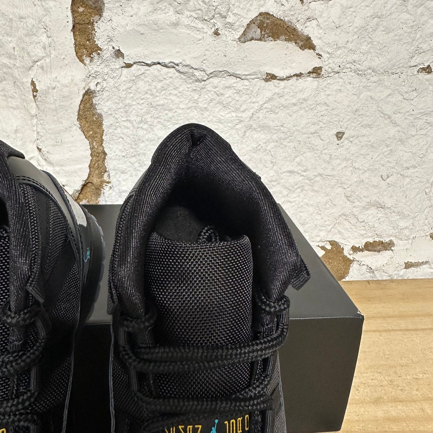Air Jordan 11 High Gamma Blue (2025) Sz 9 DS