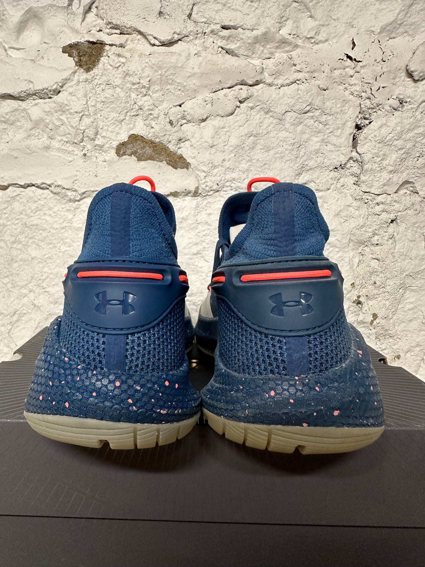 Under Armour Curry 6 Splash Party Sz 10.5 DS