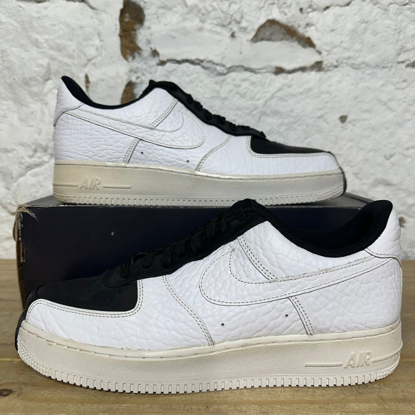 Nike Air Force 1 Low Split White Black Sz 11