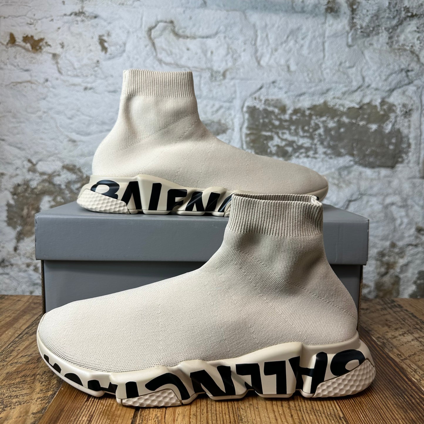 Balenciaga Sock Runner Light Beige Graffiti Sneaker DS