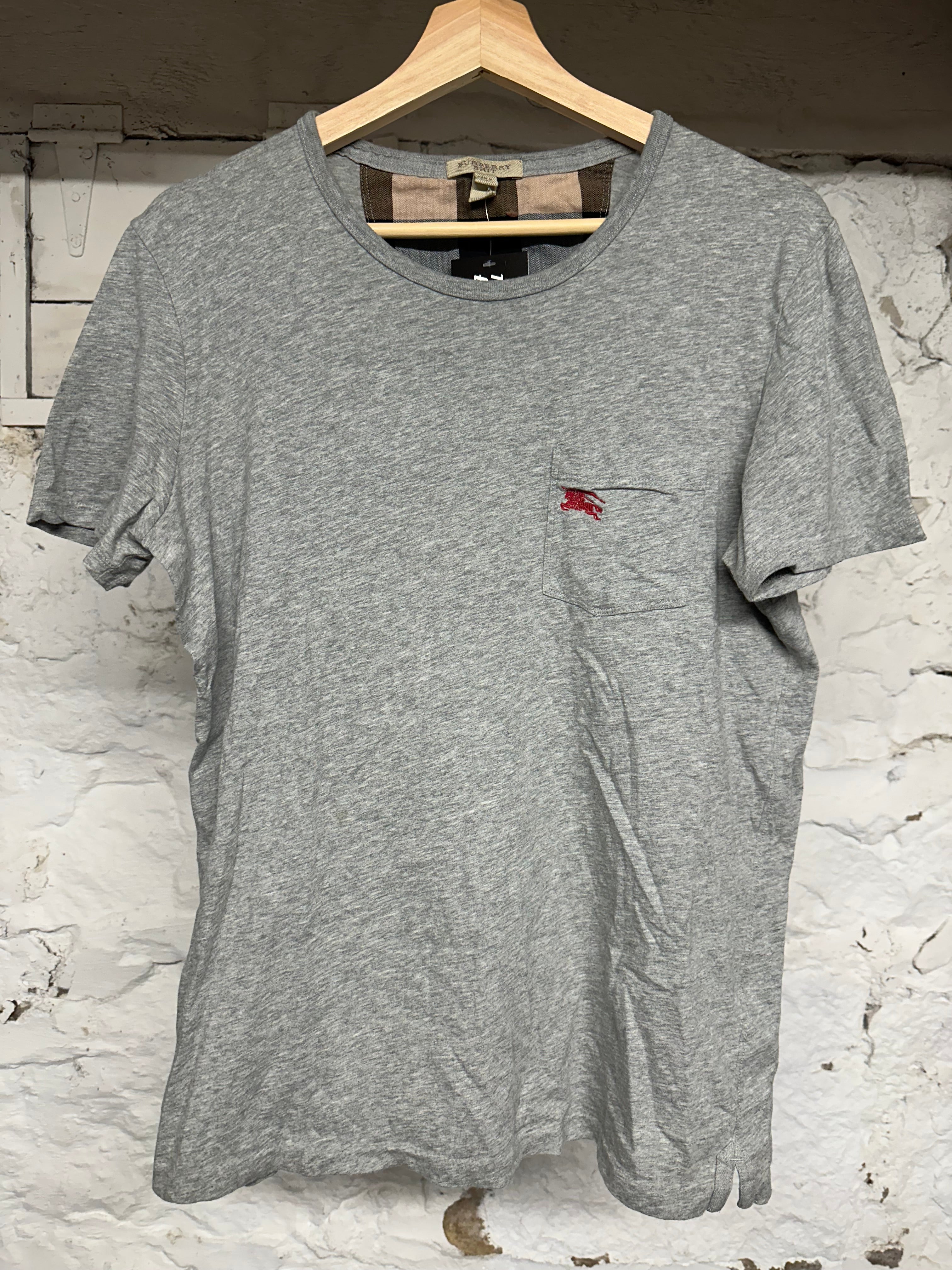 Burberry Grey T-Shirt Sz M