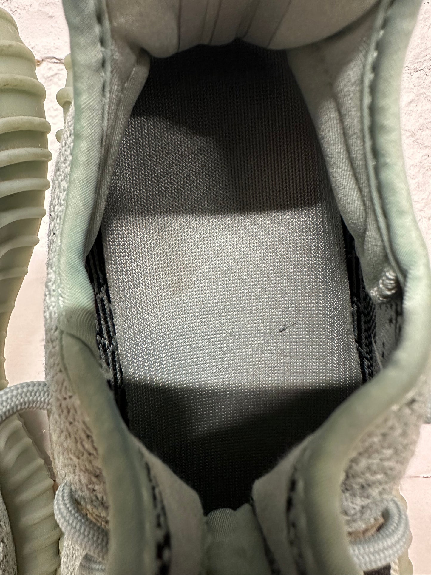 Yeezy 350 Salt Sz 7.5