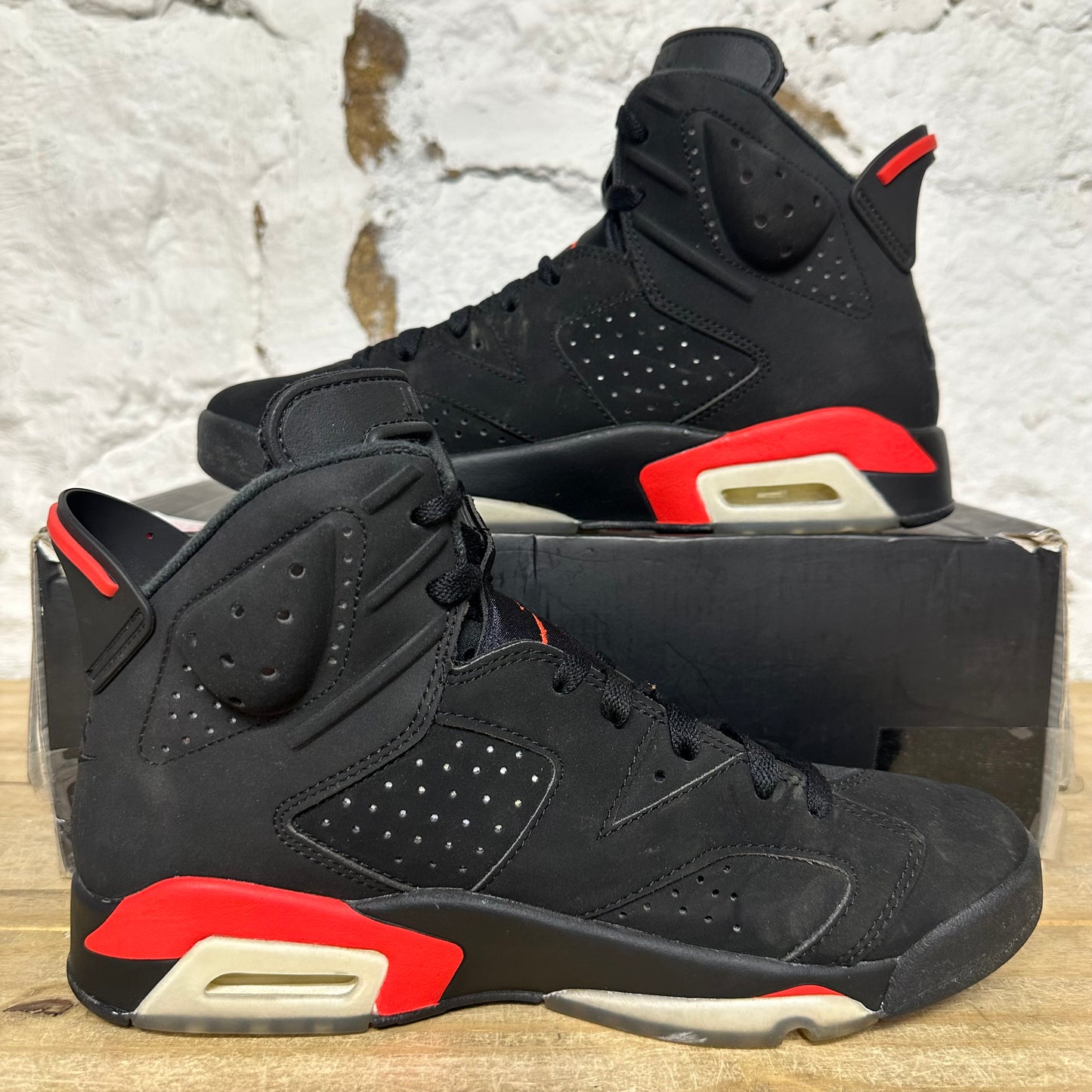 Air Jordan 6 Infrared (2019) Sz 8