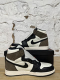 Air Jordan 1 High Dark Mocha Sz 10 DS