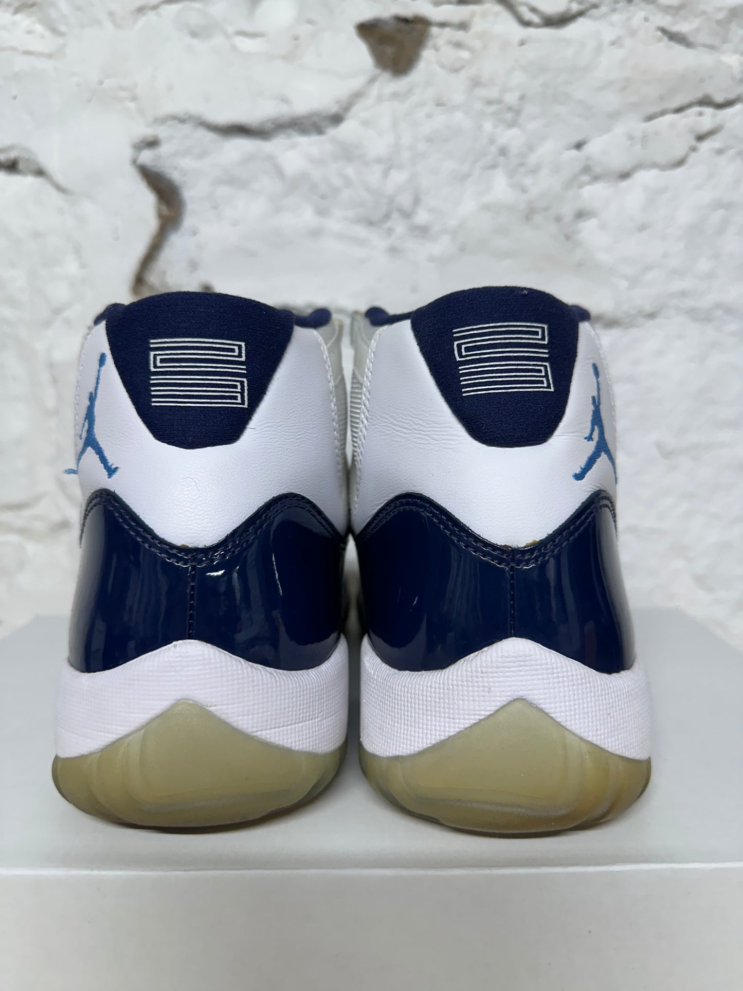 Air Jordan 11 High Win Like 96 Sz 9