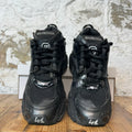 Balenciaga Runner Triple Black Sneaker Sz 8 (41)