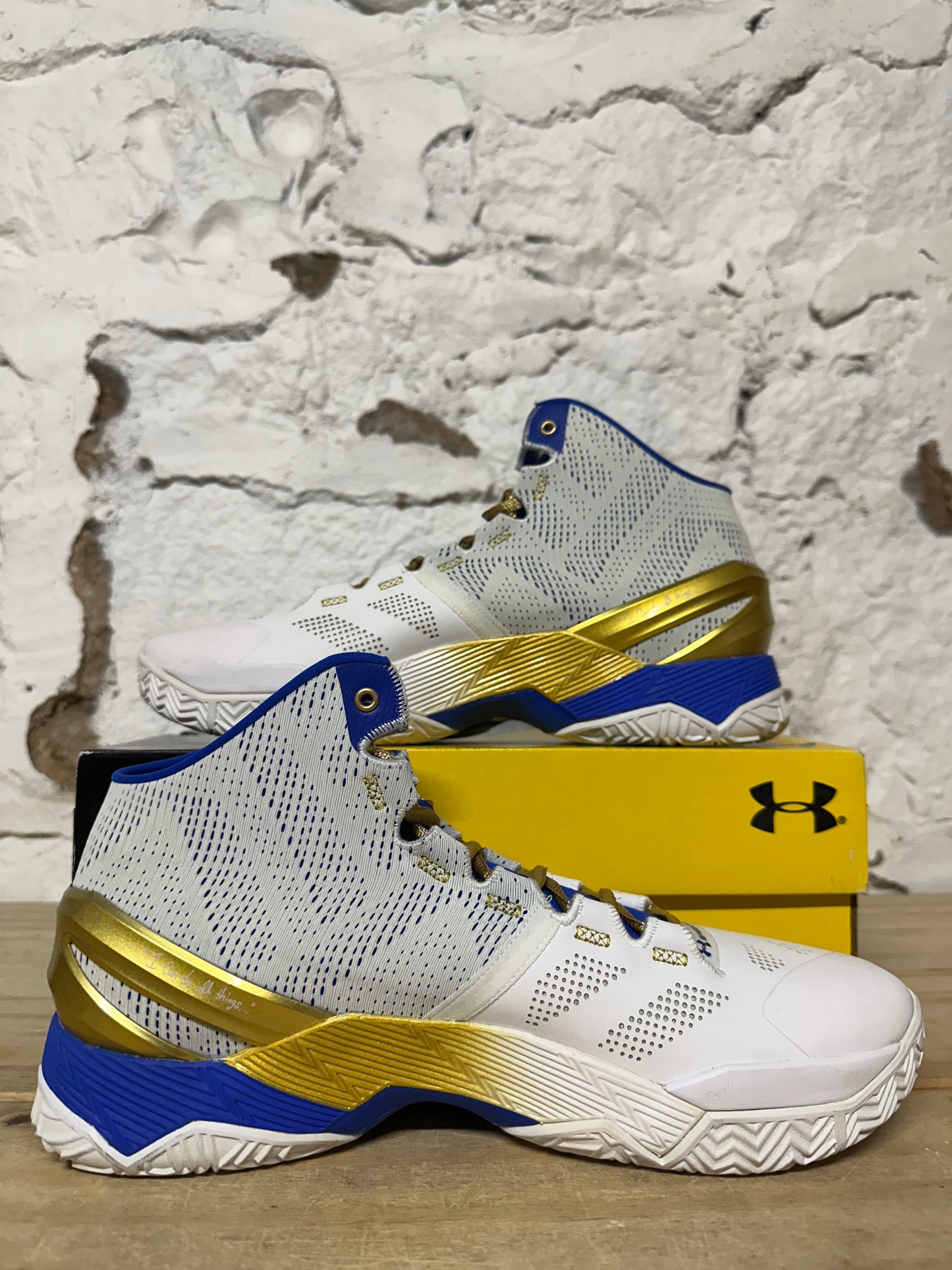 Under Armour Curry 2 Gold Rings Sz 10 DS