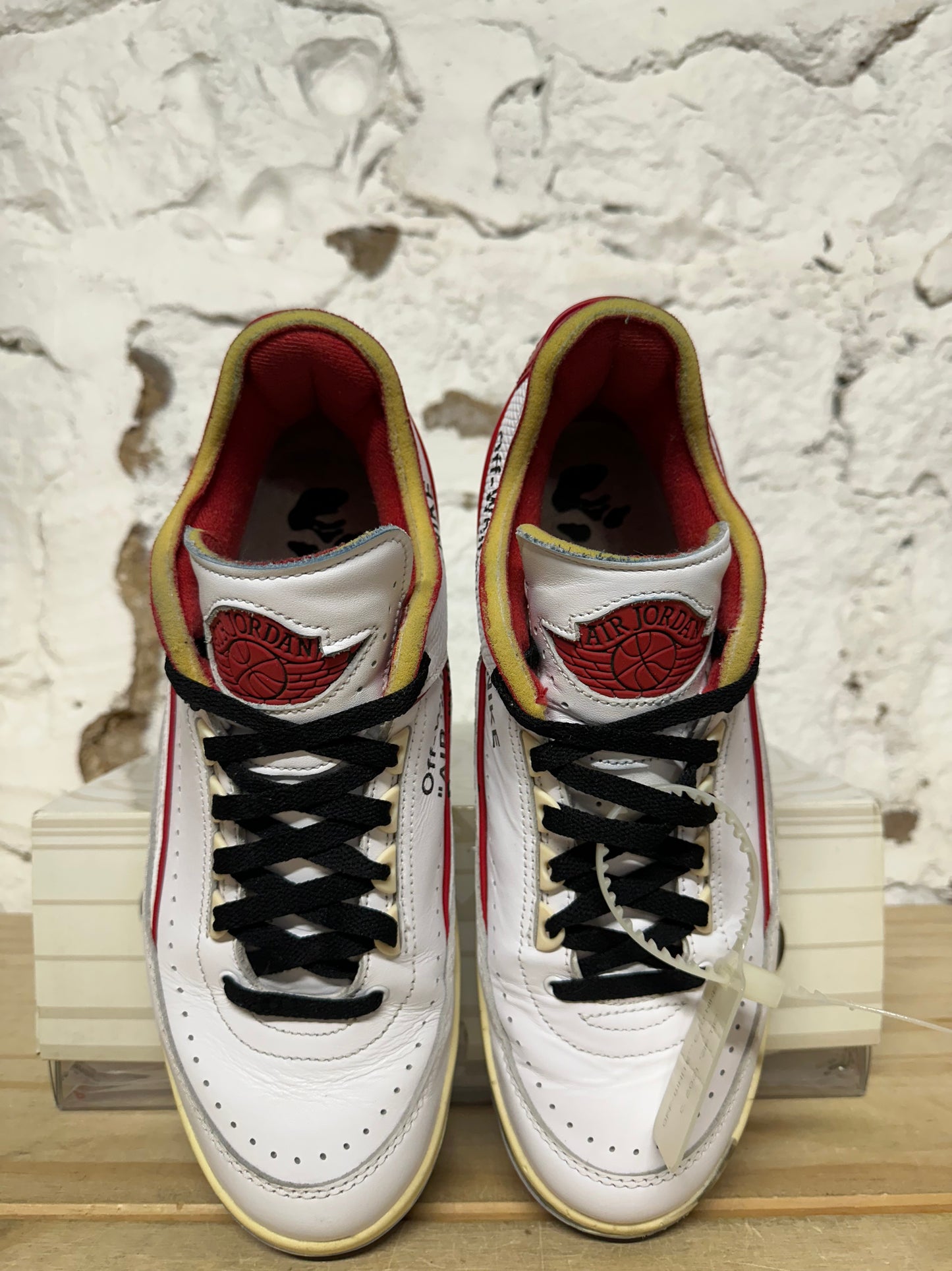 Air Jordan 2 Low Off White Chicago Sz 10