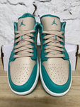 Air Jordan 1 Low Tropical Teal Sz 10.5 (12W) DS