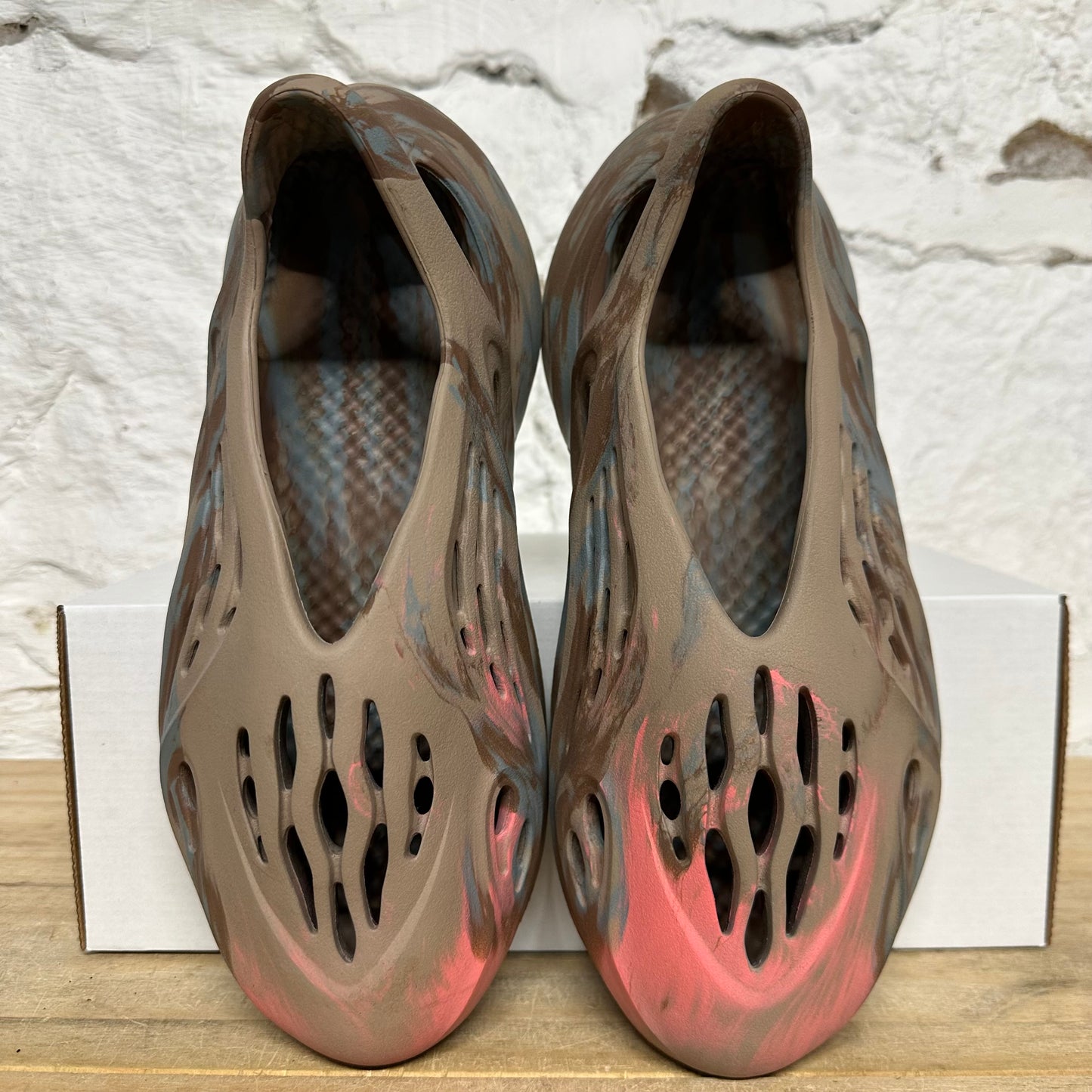 Yeezy Foam Runner MX Sand Sz 9
