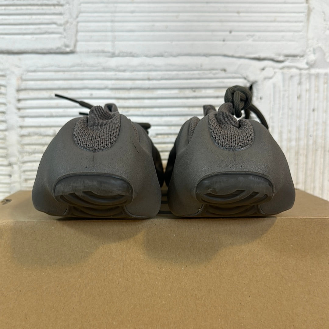 Yeezy 450 Cinder Sz 8.5
