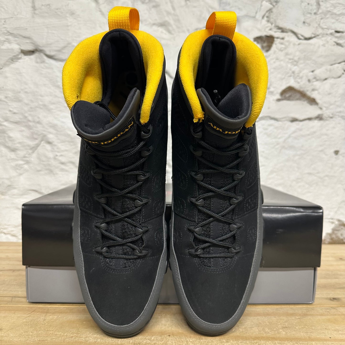 Air Jordan 9 Dark Charcoal University Gold Sz 14