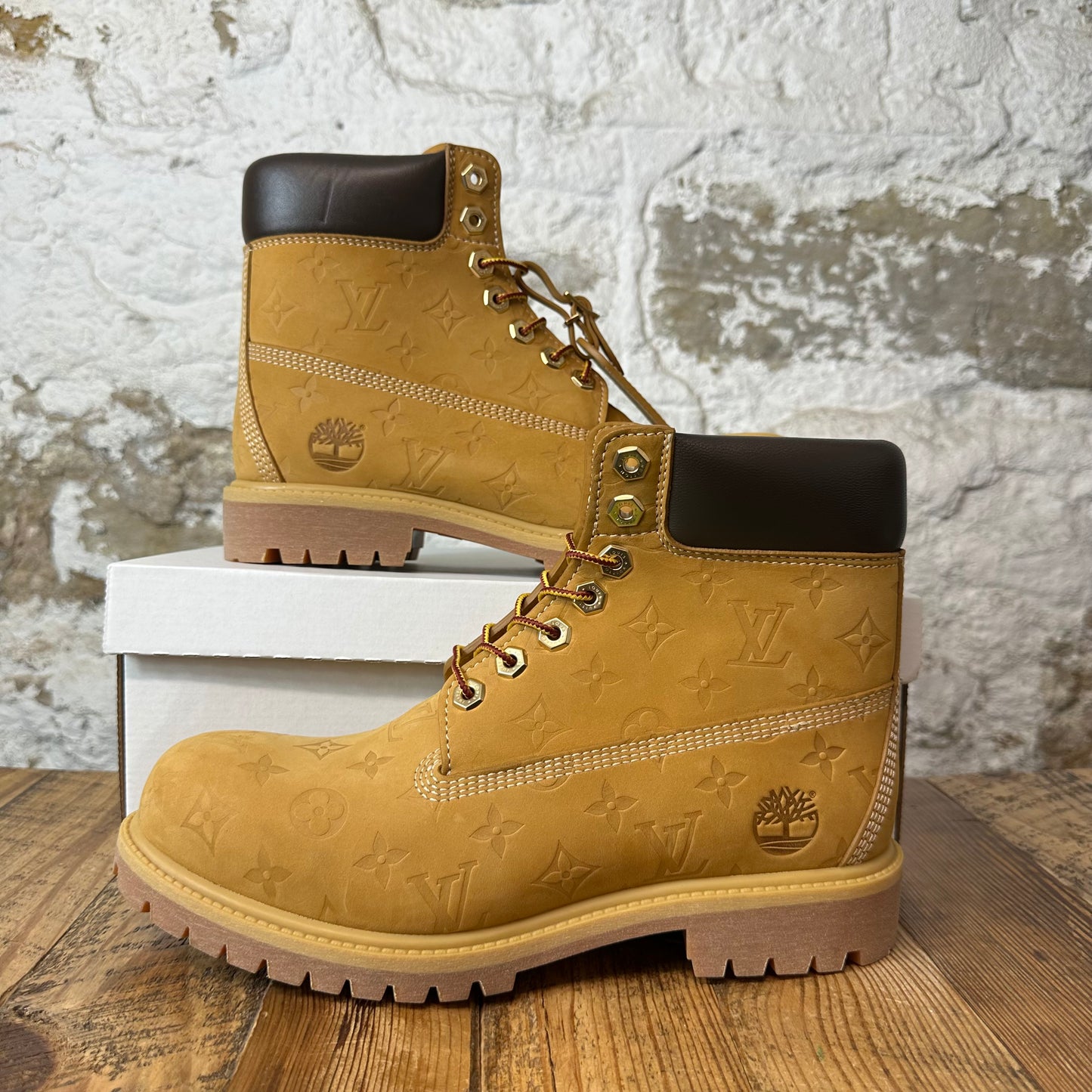 Louis Vuitton Wheat Monogram Timberland Boot Sz 10