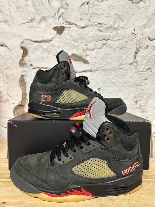 Air Jordan 5 Gore Tex Off Noir Sz 7.5 (9W)