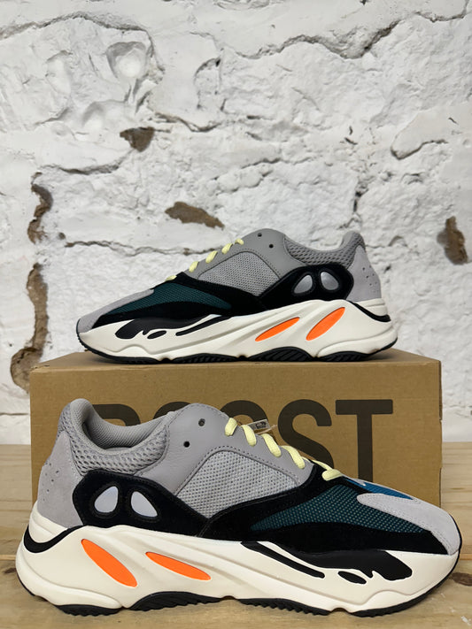 Yeezy 700 Wave Runner Sz 11 DS