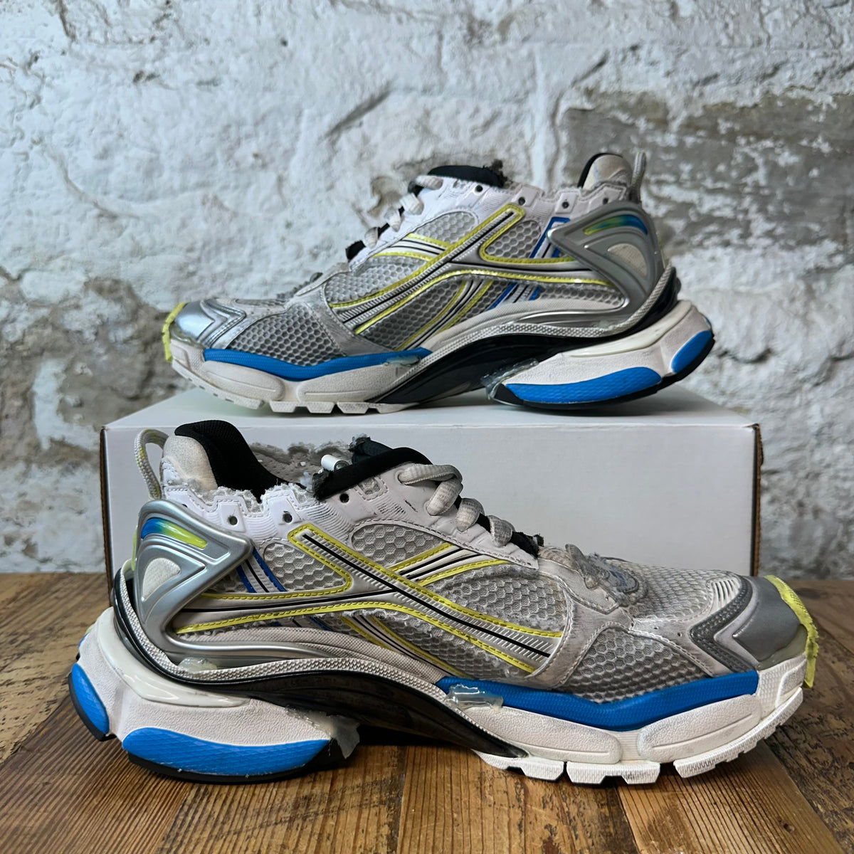 Balenciaga Runner Blue Yellow Grey Sneaker Sz 10 (43)