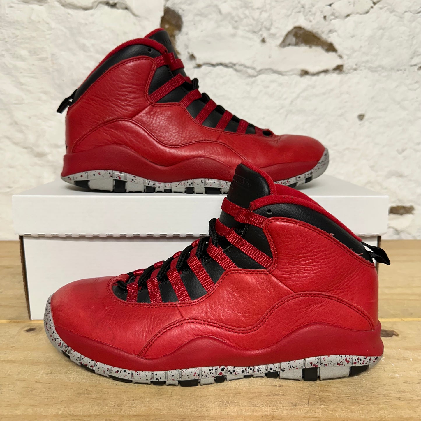 Air Jordan 10 Bulls Over Broadway Sz 8.5