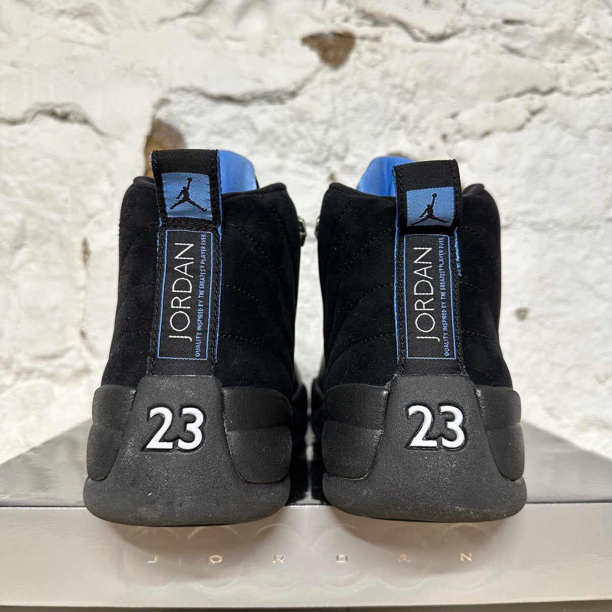 Air Jordan 12 Nubuck (2009) Sz 10 DS