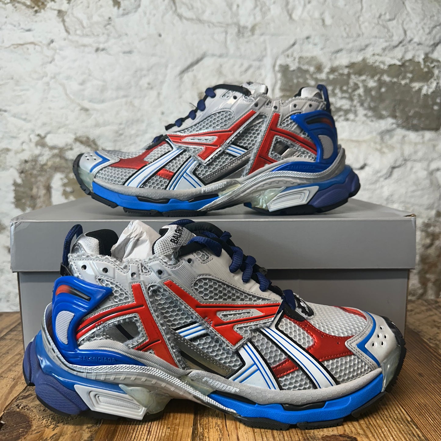 Balenciaga Runner Red Blue Grey Sneaker DS