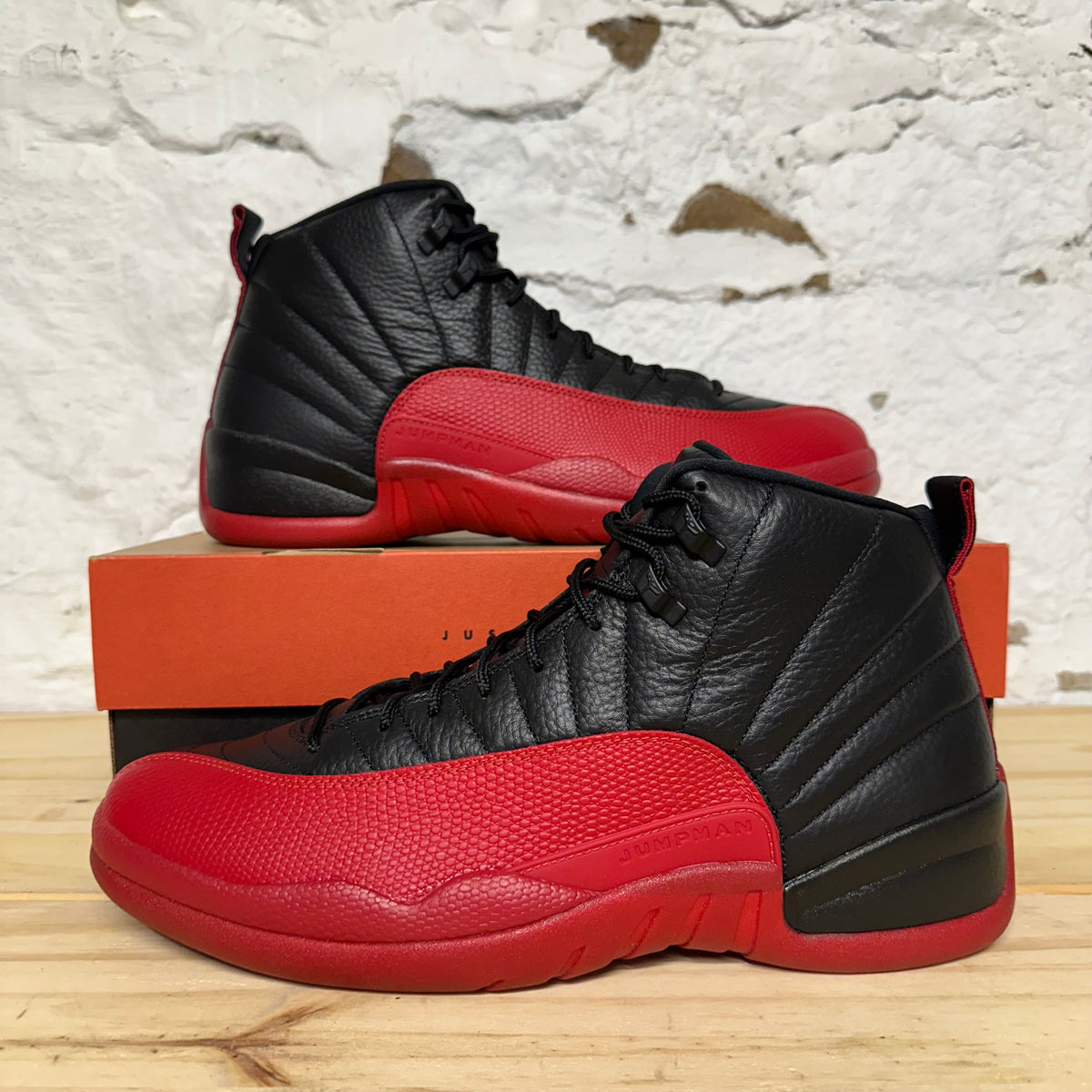 Air Jordan 12 Flu Game (2025) Sz 14 DS