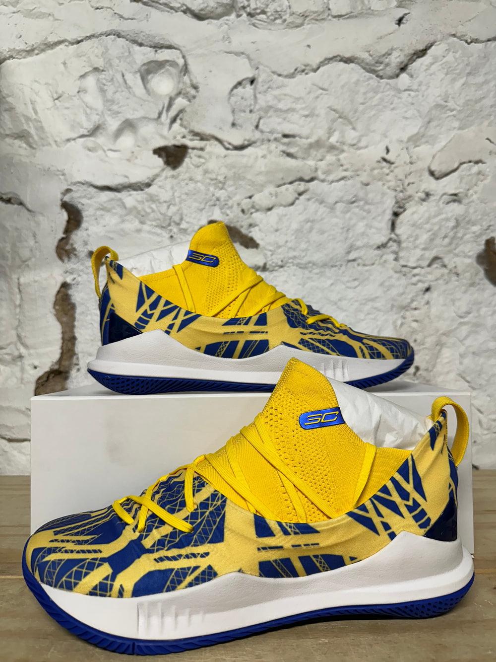 Under Armour Curry 5 Icon Golden State Bridge Sz 10.5 DS