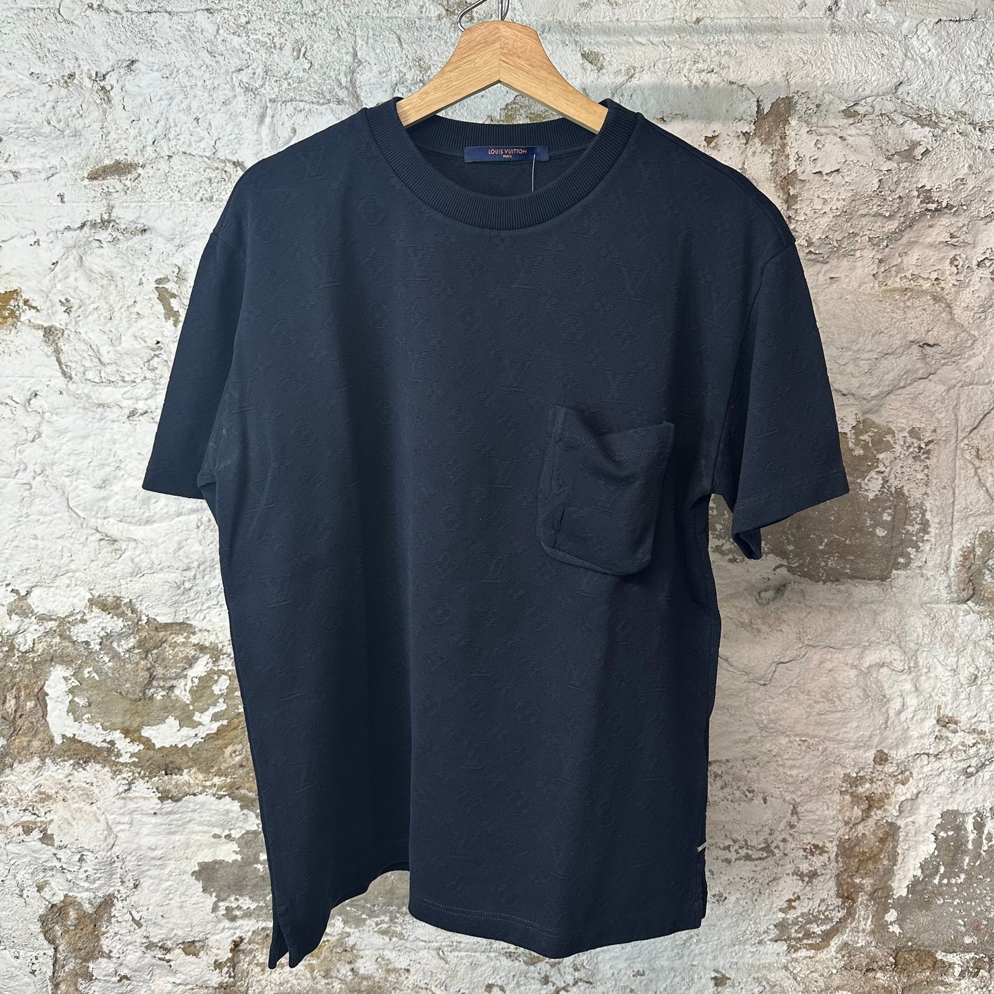 Louis Vuitton Navy Monogram Pocket T-Shirt Sz L