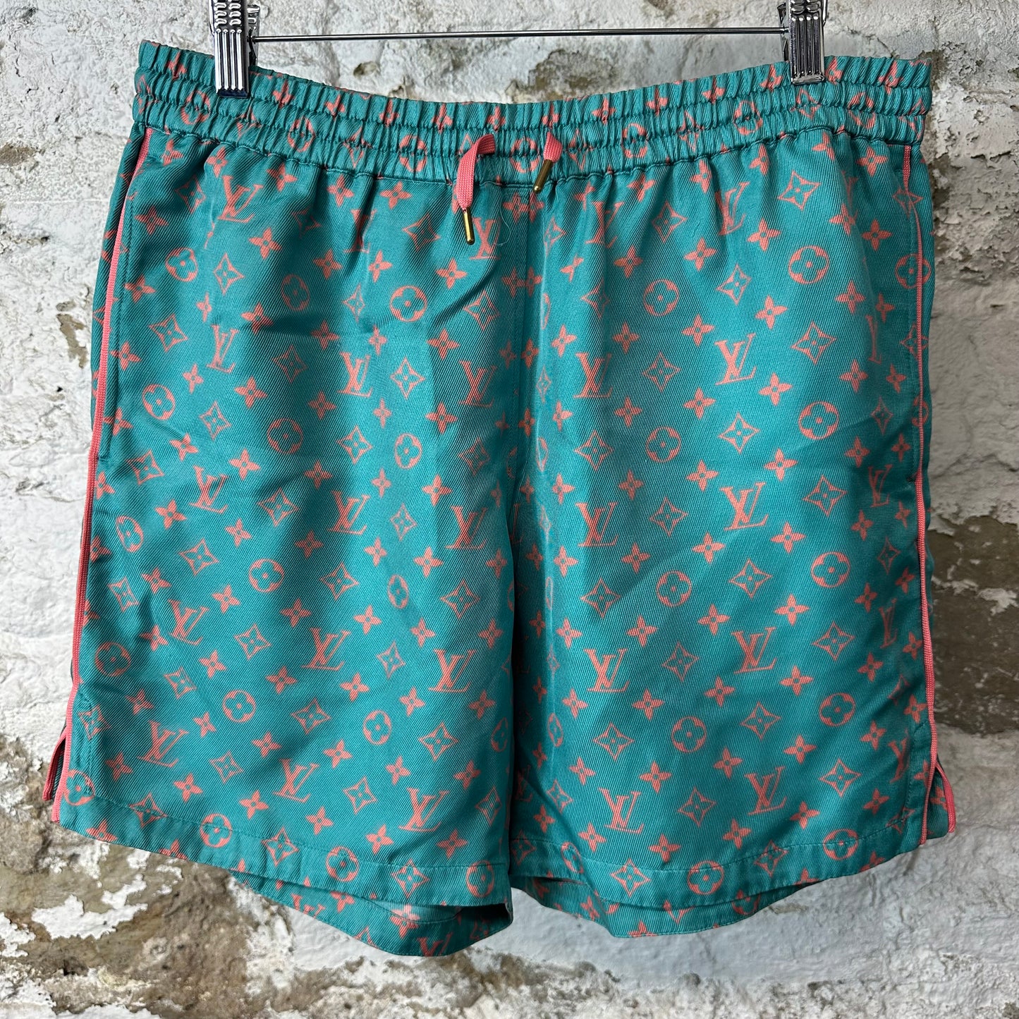 Louis Vuitton Pink Monogram Teal Blue Silk Shorts Sz XL (52)