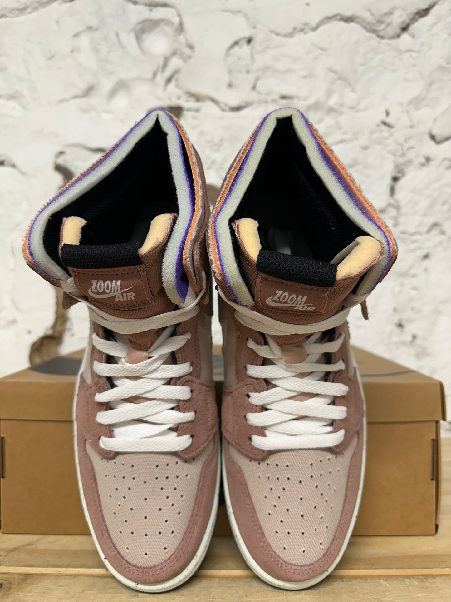 Air Jordan 1 Zoom CMFT Fossil Stone Sz 9 DS