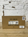 Yeezy 350 Onyx Sz 9 DS