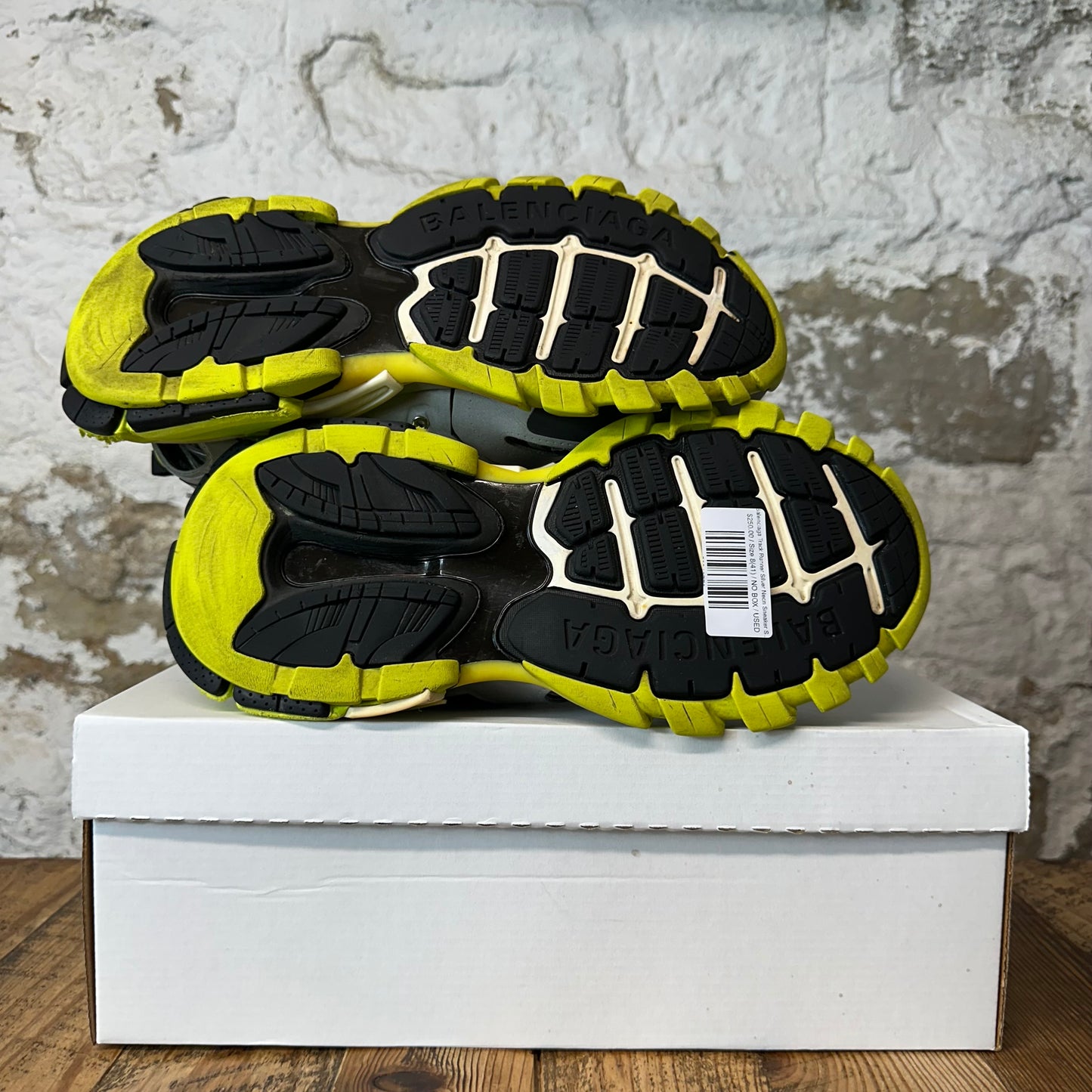 Balenciaga Track Runner Silver Neon Sneaker Sz 8 (41)