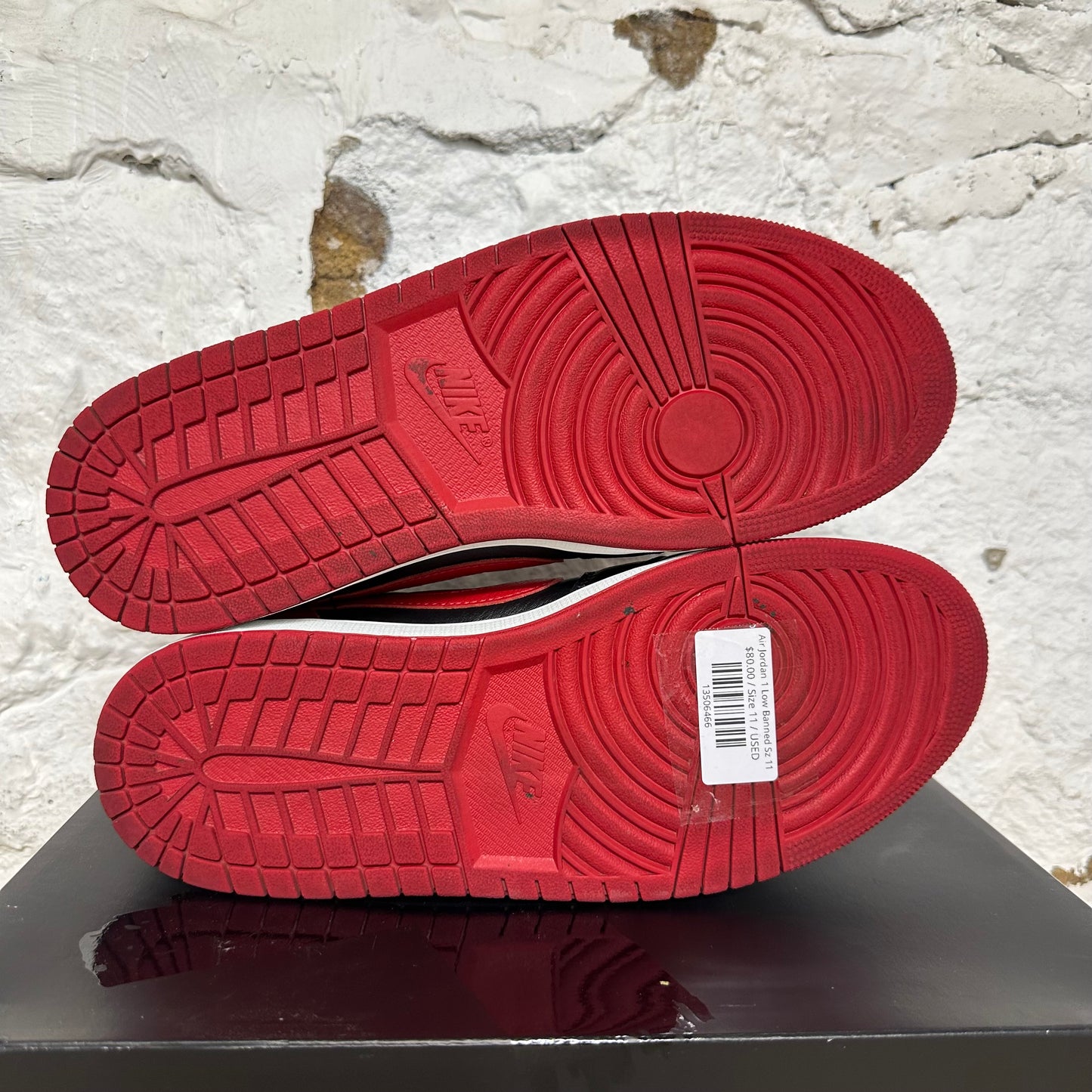 Air Jordan 1 Low Banned Sz 11