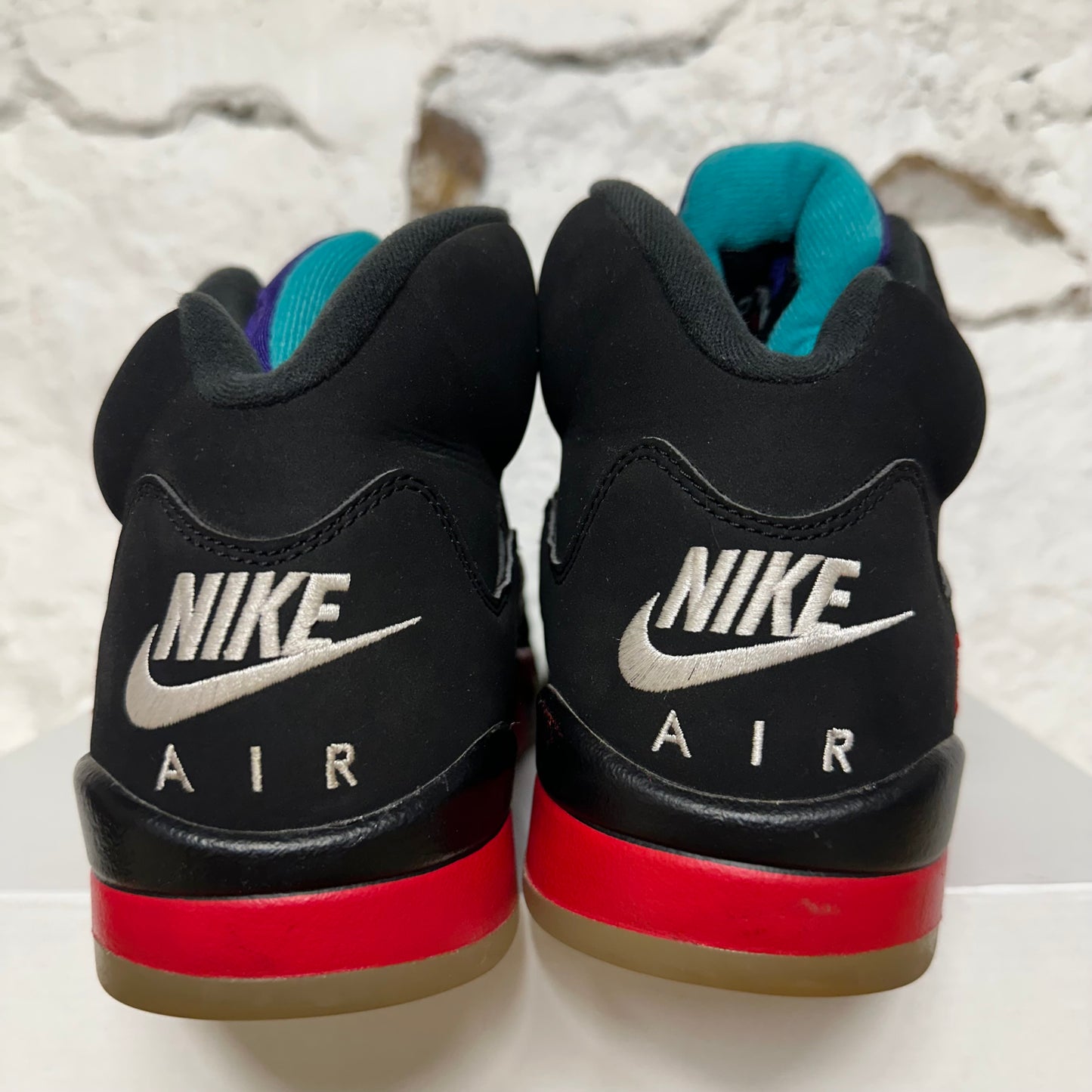 Air Jordan 5 Top 3 Sz 9