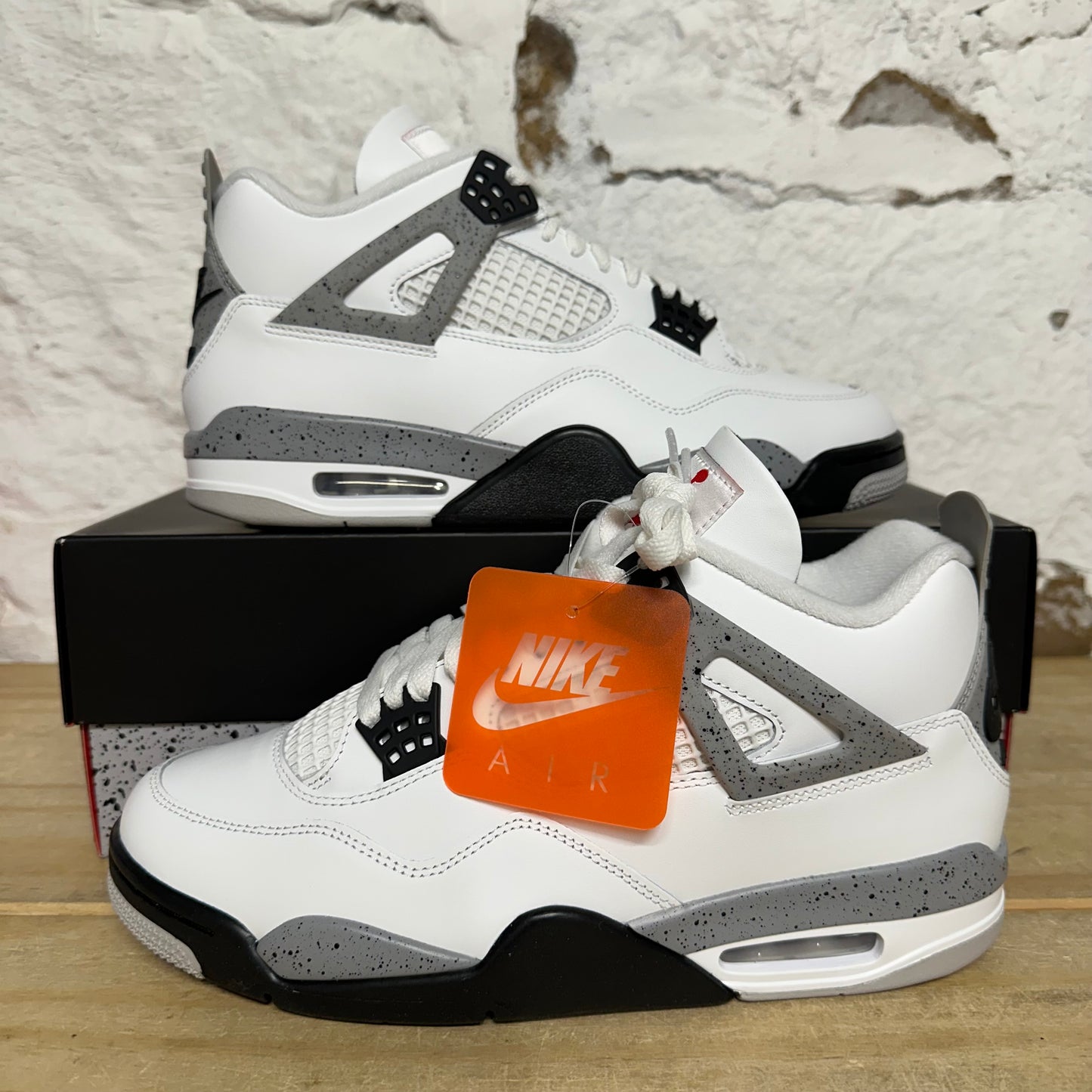 Air Jordan 4 White Cement (2025) Sz 10 DS