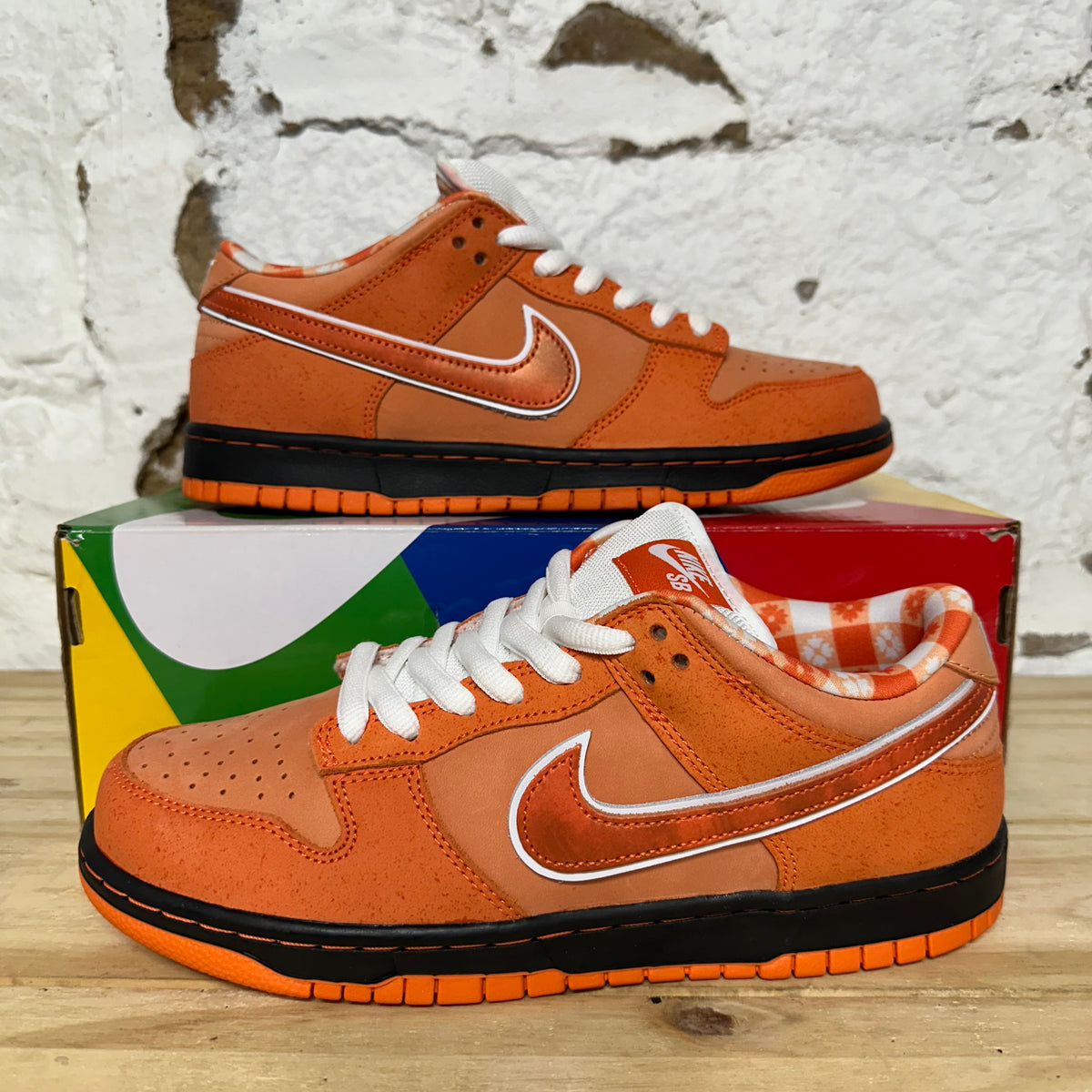 Nike SB Dunk Low Concepts Orange Lobster Sz 8 DS