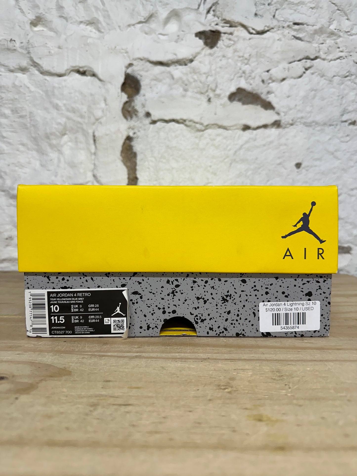 Air Jordan 4 Lightning Sz 10