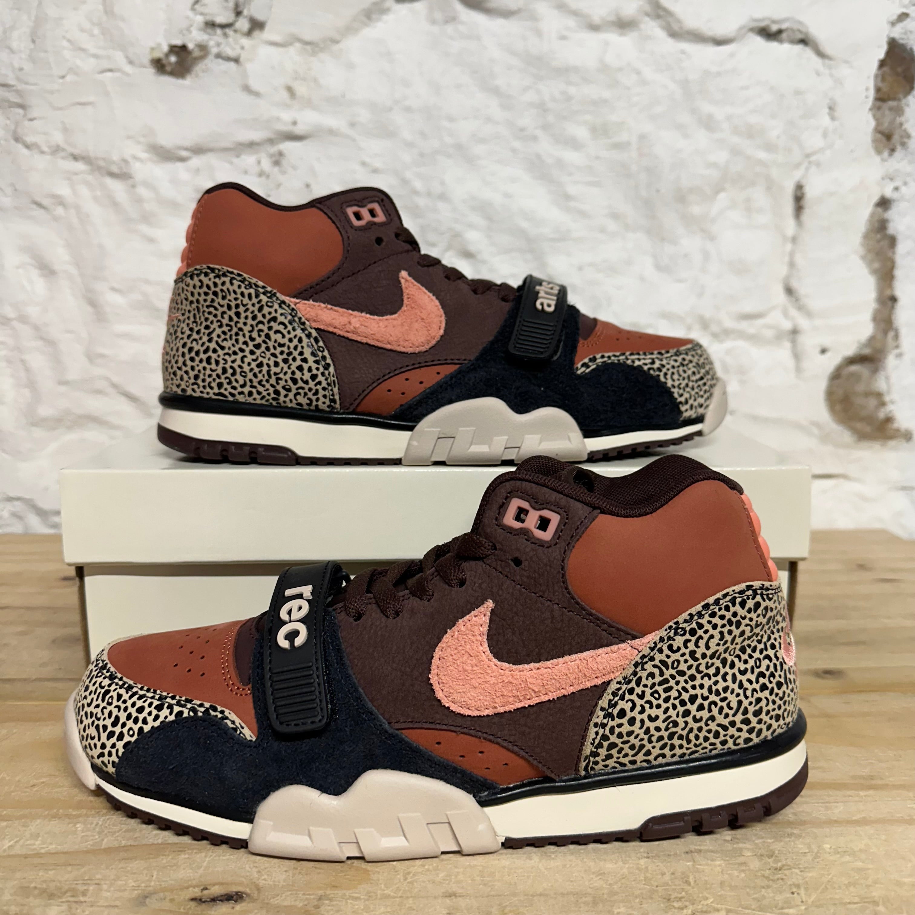 Nike SB Air Trainer 1 Arts Rec Limestone Sz 8.5 DS