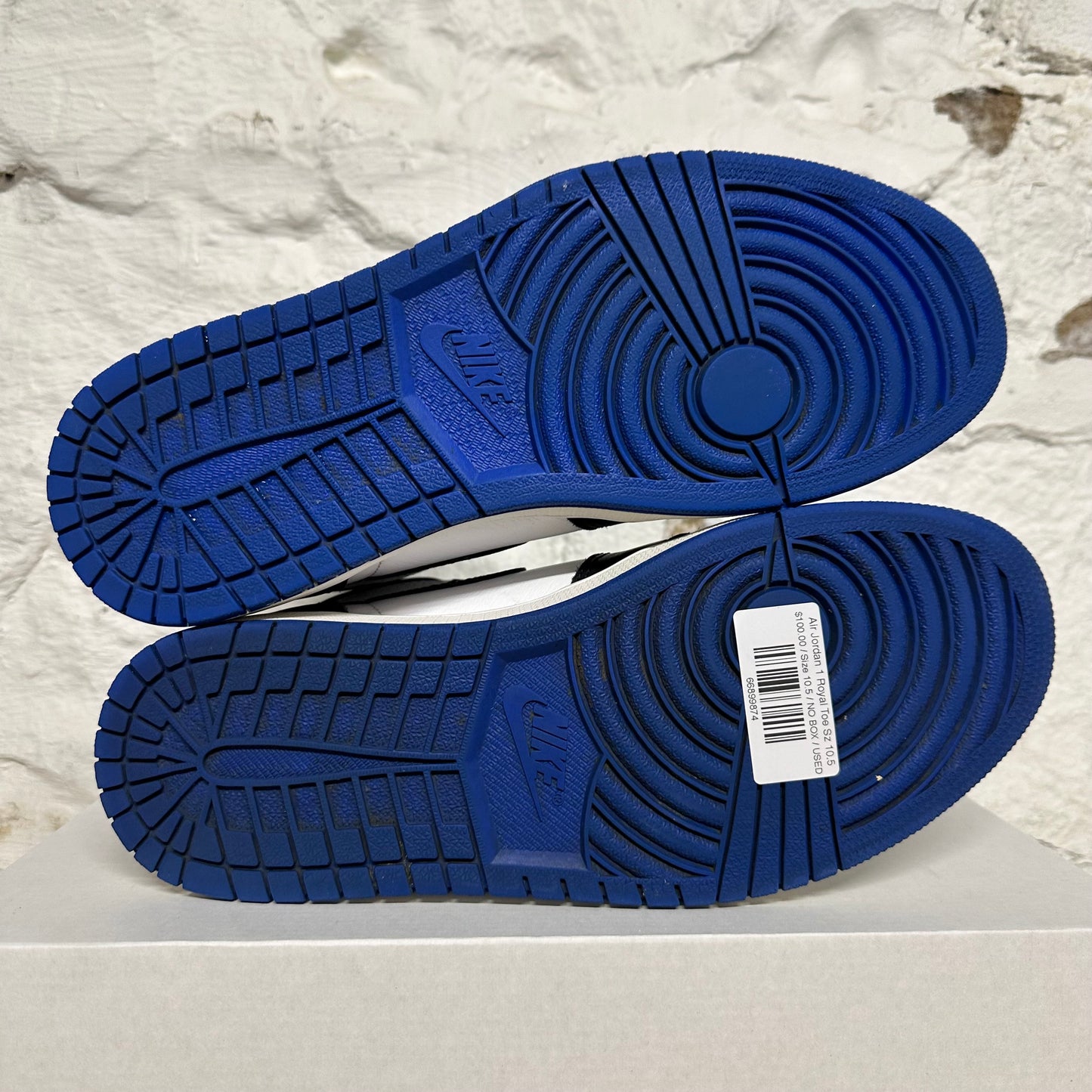 Air Jordan 1 High Royal Toe Sz 10.5