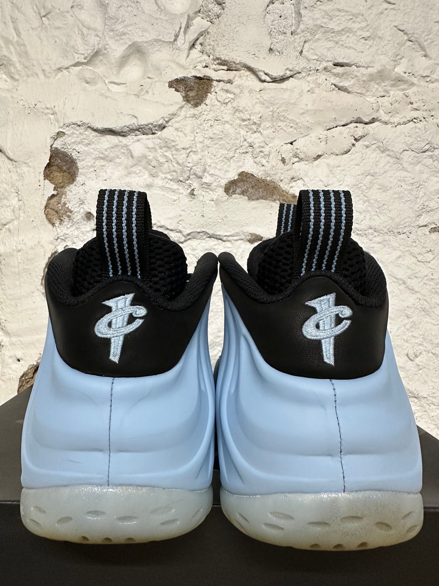 Nike Air Foamposite Psychic Blue Sz 9.5