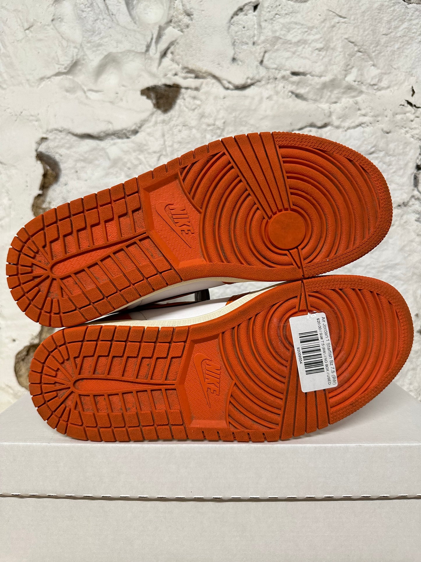 Air Jordan 1 Starfish Sz 7.5 (9W)