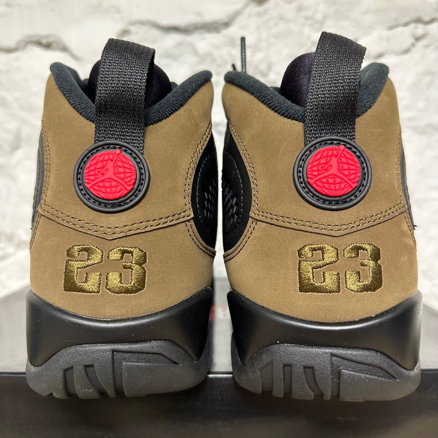 Air Jordan 9 Olive (2024) Sz 10 DS