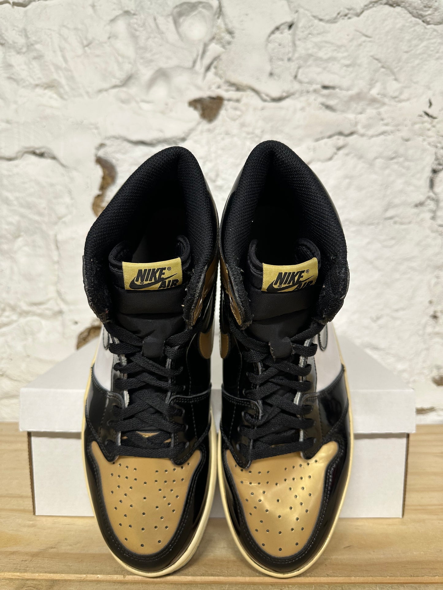 Air Jordan 1 Gold Toe Sz 12