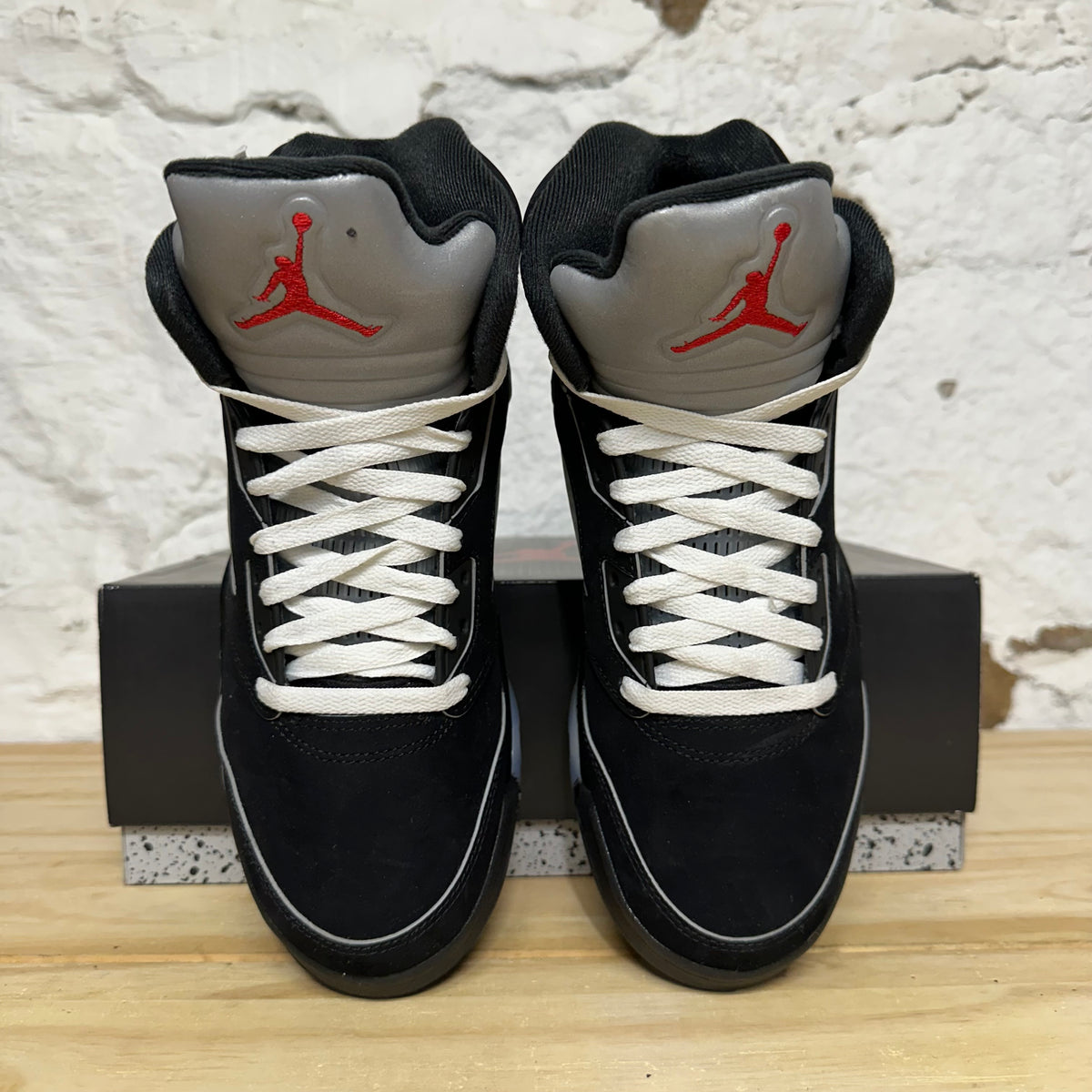 Air Jordan 5 Black Metallic Reimagined Sz 7.5