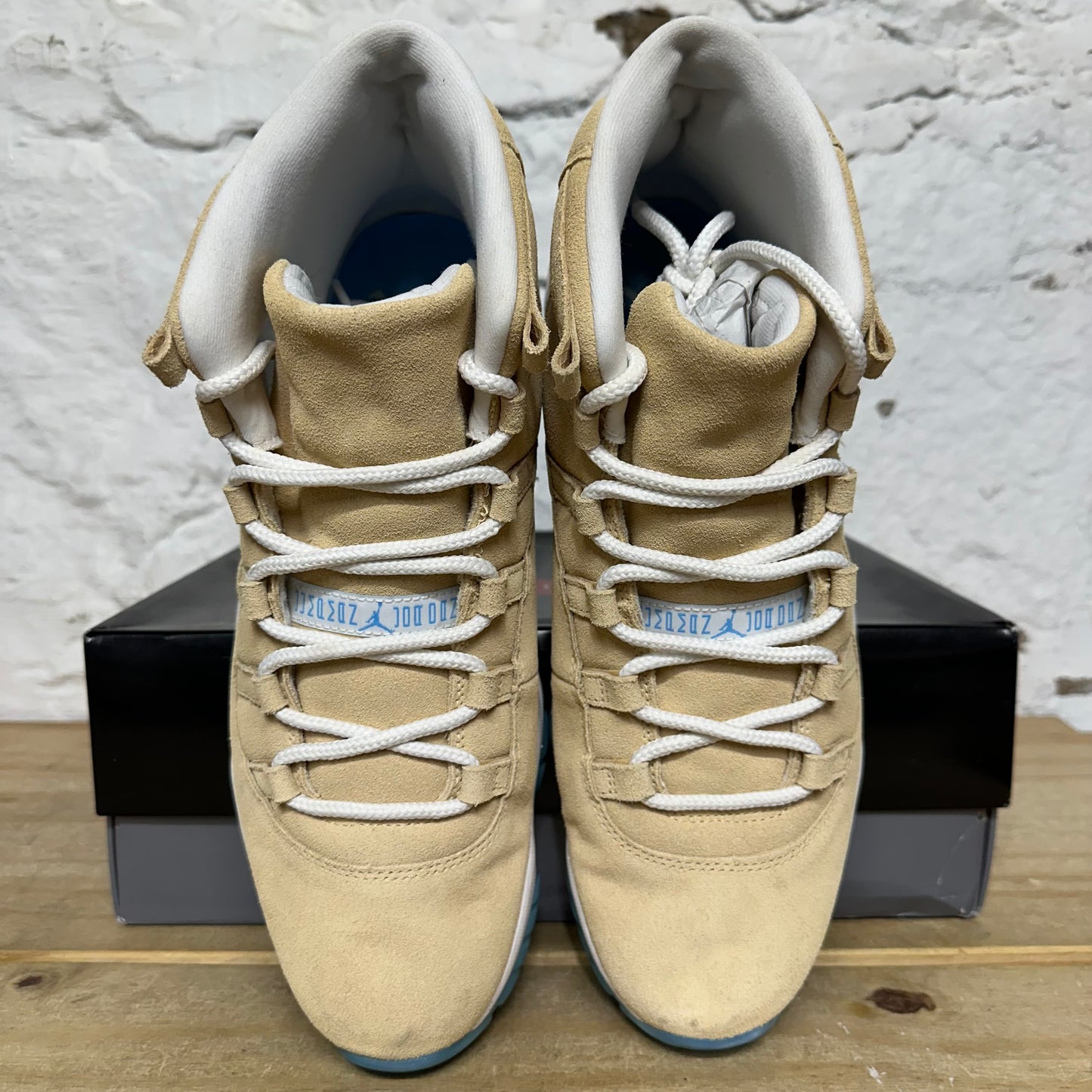 Air Jordan 11 High H-Town Sz 13