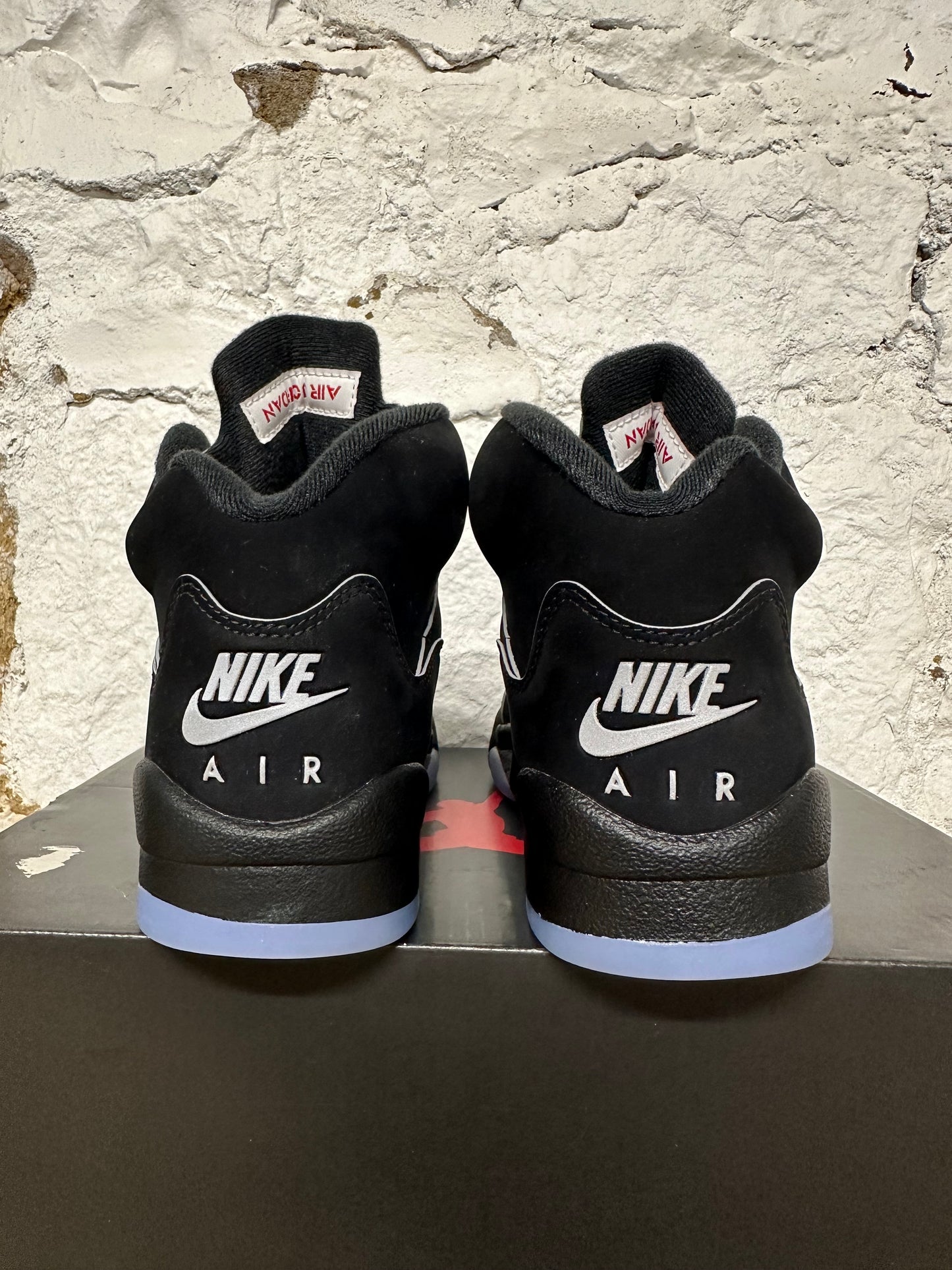 Air Jordan 5 Reimagined Black Metallic Sz 5.5Y DS