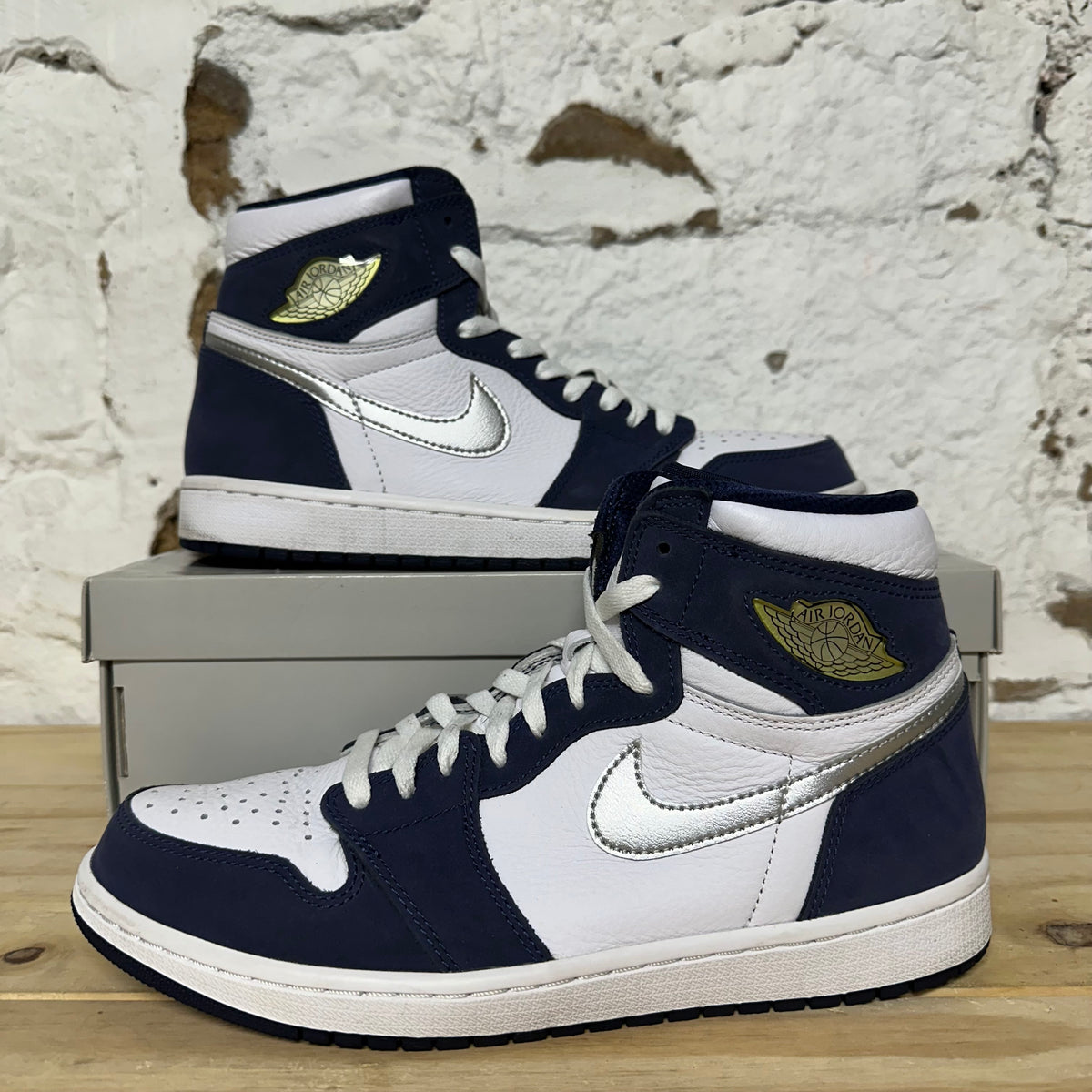 Air Jordan 1 High Midnight Navy (2020) Sz 9.5