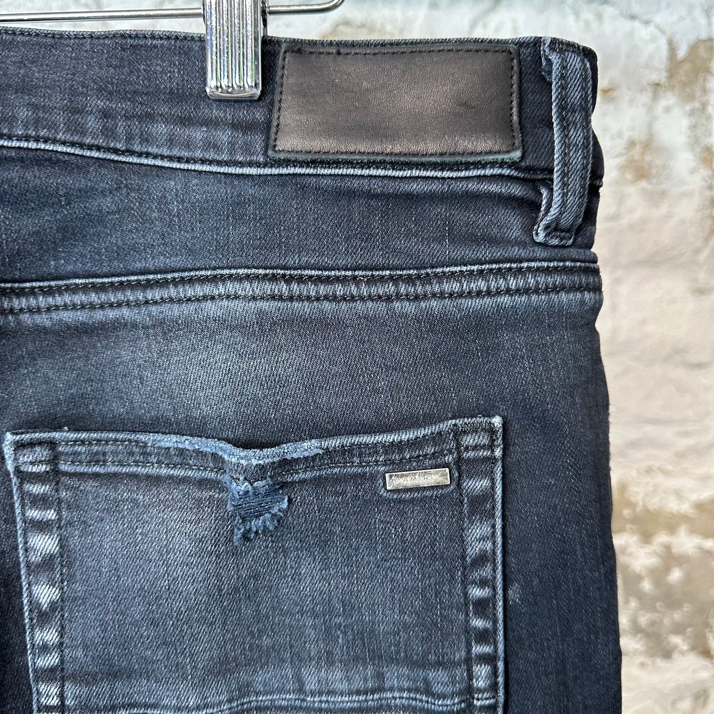 Amiri Cherub Logo Black Denim Jeans Sz 36