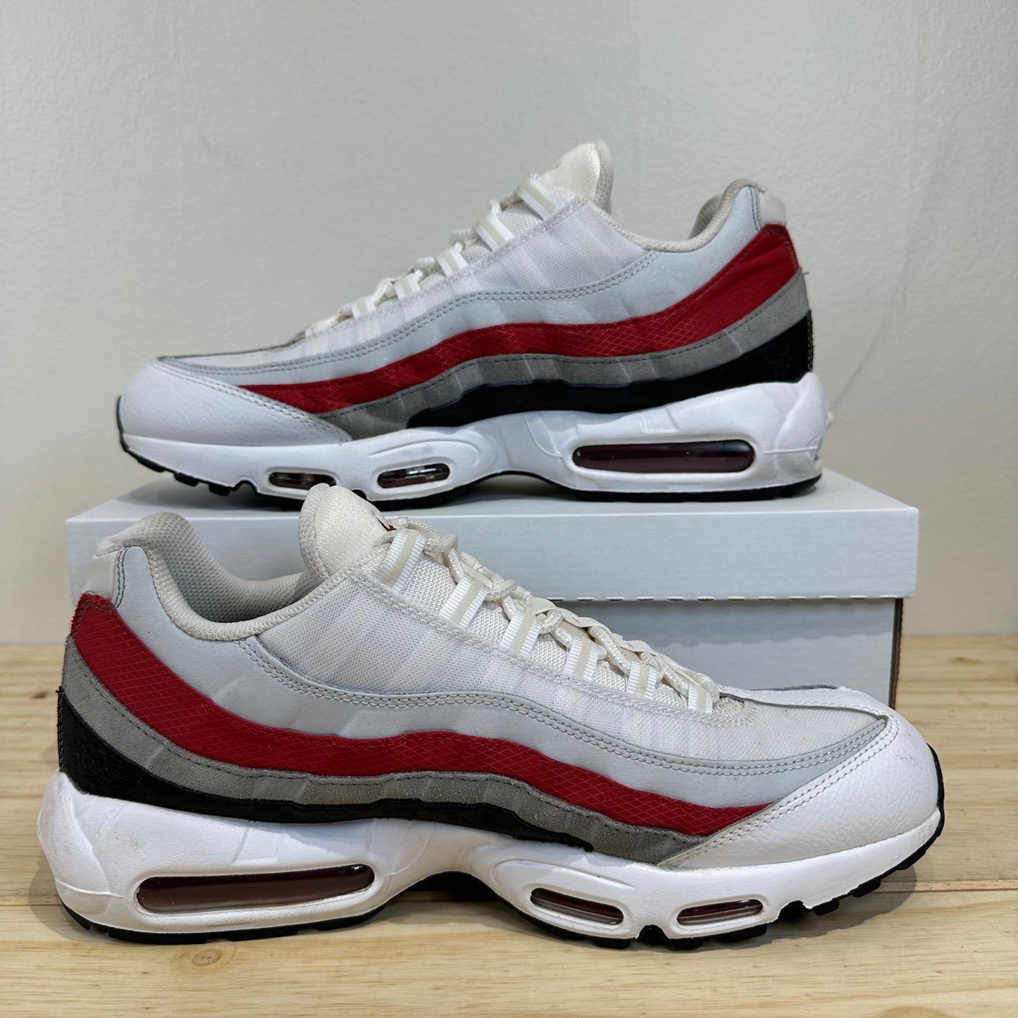 Nike Air Max 95 White Red Sz 13