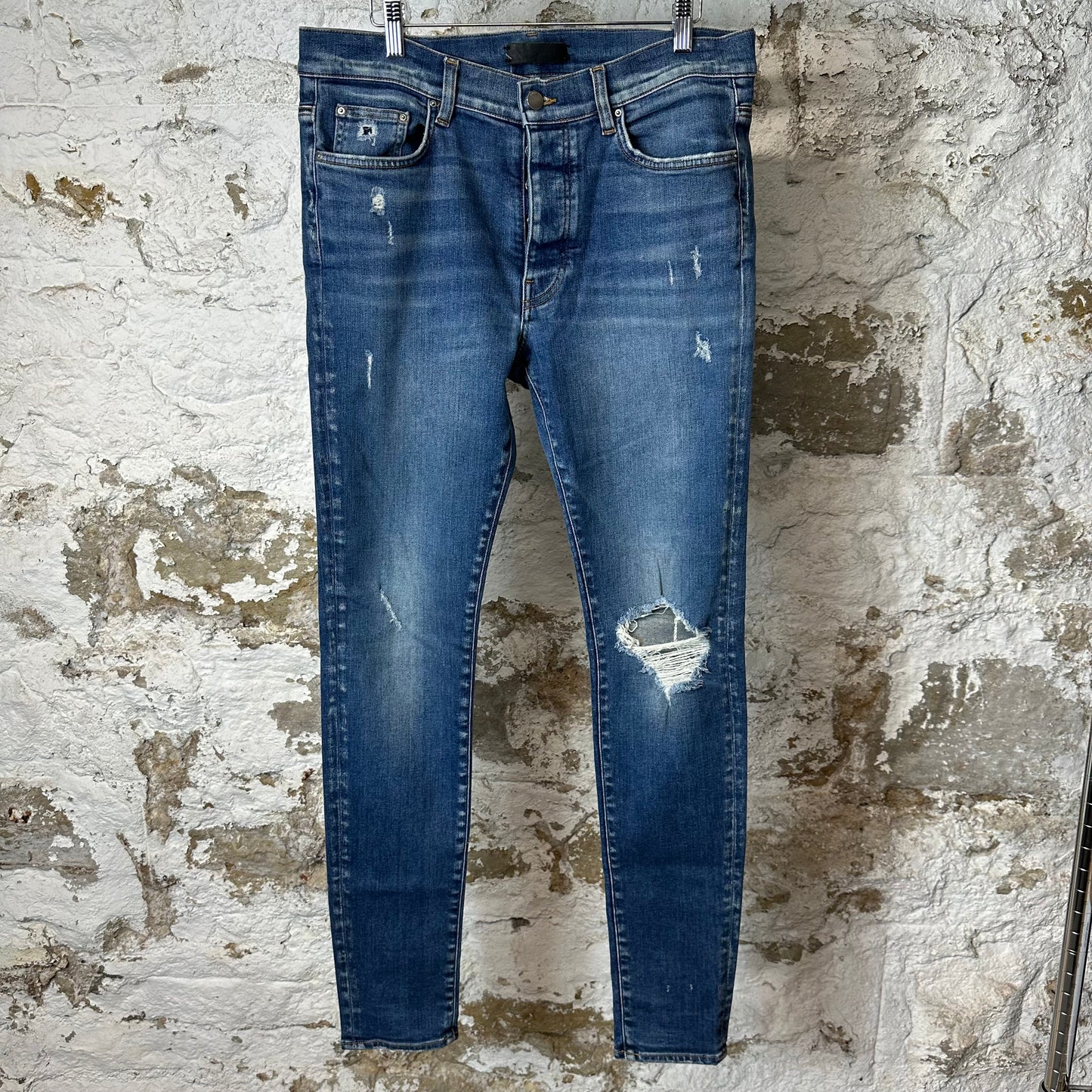 Amiri Knee Hole Dark Blue Denim Jeans Sz 34