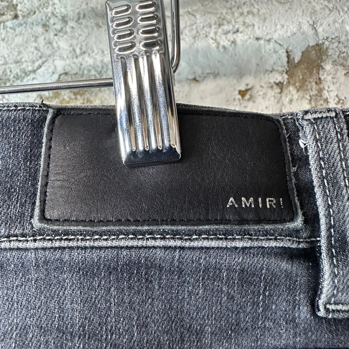 Amiri MX1 Black Paisley Thrasher Grey Denim Jeans Sz 34